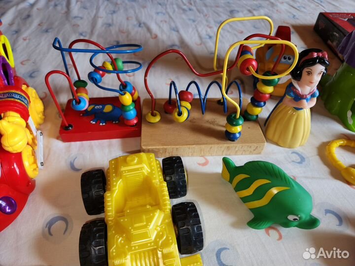 Развивающие игрушки пакетом