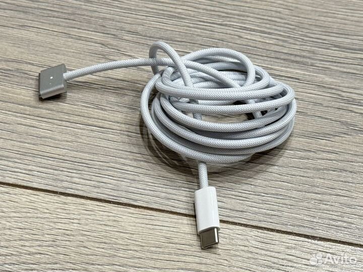 Кабель Apple USB-C / Magsafe 3 для зарядки MacBook