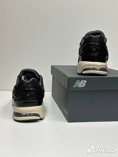 Кроссовки мужские new balance 1906d