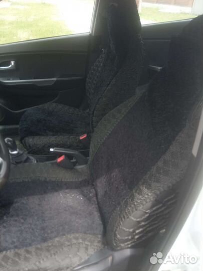 Сиденье на Кио Рио