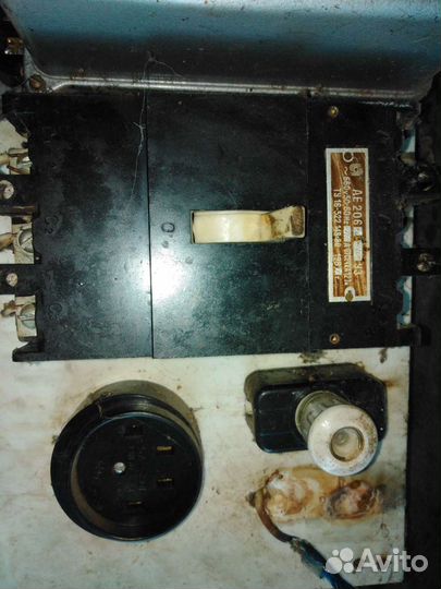 Счетчик электроэнергии трехфазный