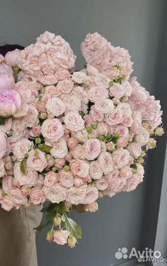 Розы Пионовидные розы Букет