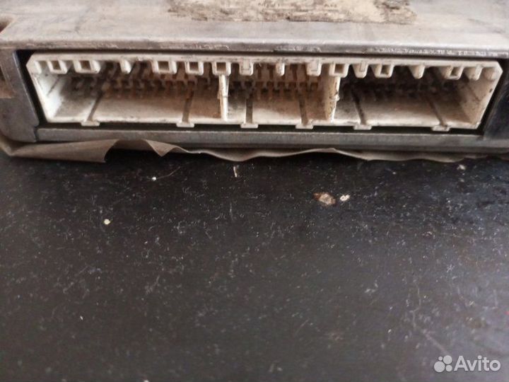 Блок управления двс Toyota Mark 2