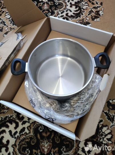 Кастрюля Tefal новая