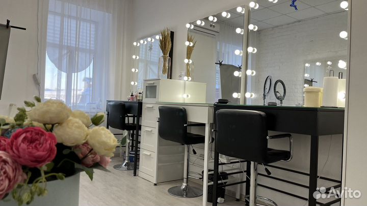 Аренда рабочего места визажисту, бровисту, мастеру