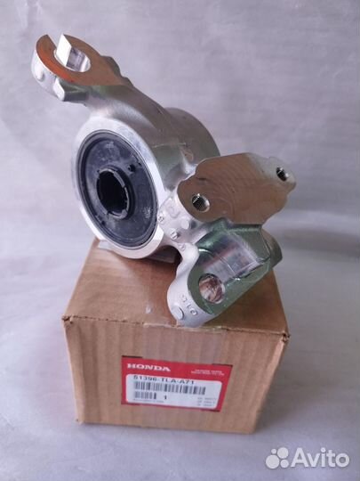 Сайлентблок 51396tlaa71 Honda