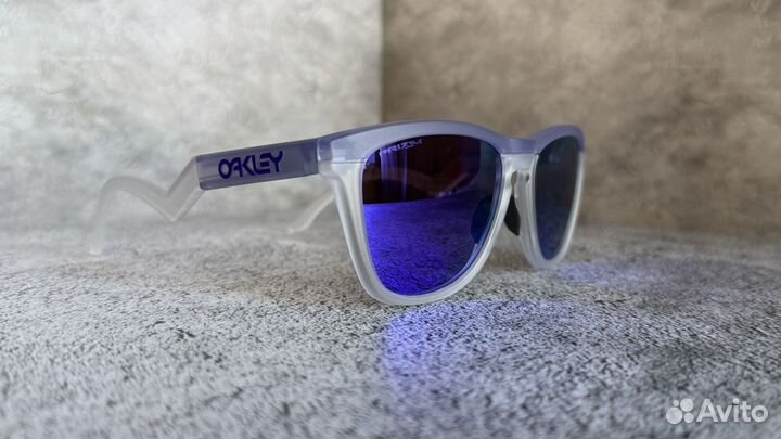 Оригинал Oakley Frogskins Hybrid Prizm Violet