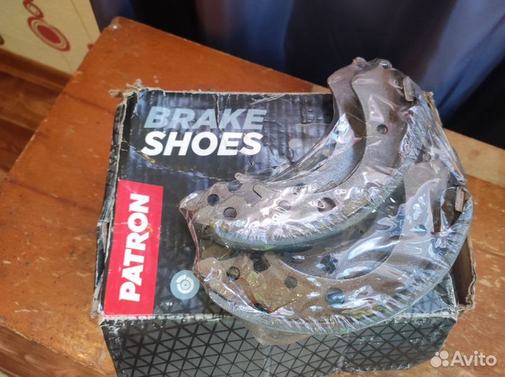 Комплект задних тормозных колодок patron PSP231