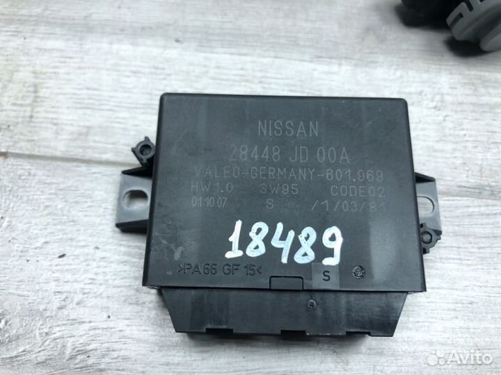 Блок управления парктроником Nissan Qashqai