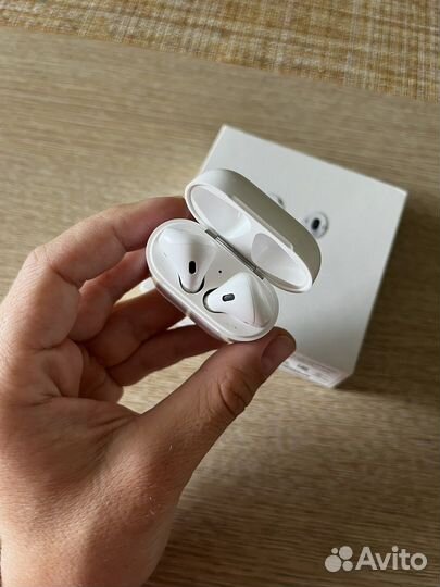 Футляр airpods оригинальный