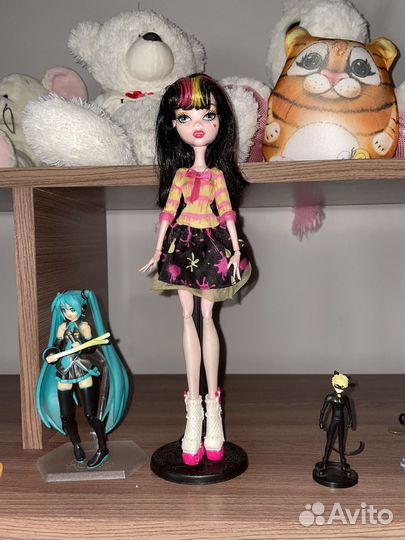 Кукла Монстер Хай дракулаура