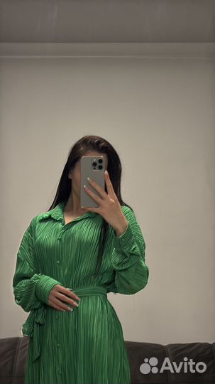 Платье рубашка зеленое новое