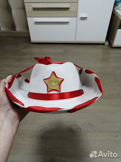 Шляпа для новогоднего карнавала