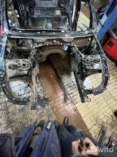 Bmw 520d xdrive G30 передняя четверть