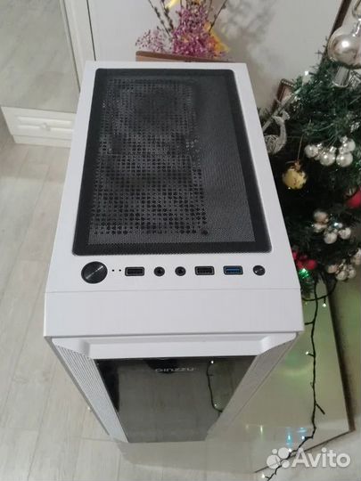 Корпусы для пк белые со стеклом, черный