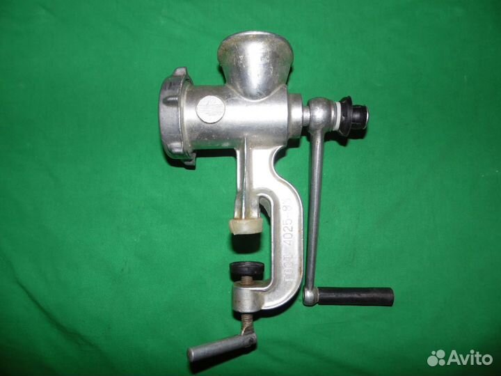 Мясорубка ручная (в ассортименте)