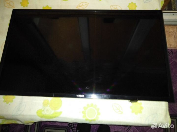 Телевизор samsung