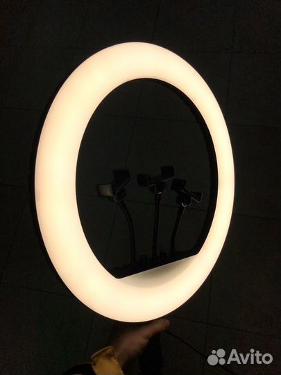 Кольцевая лампа 45 см RL - 18