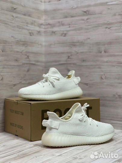 Кроссовки Adidas Yeezy Boost 350