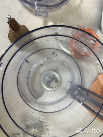 Кухонный комбайн Philips HR7310/00