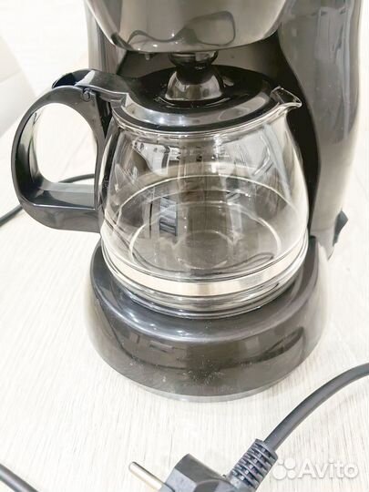 Кофеварка Redmond капельная