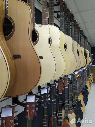 Акустические Новые гитары в ассортименте