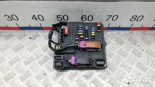 Блок комфорта volvo XC90 1 (8NT17M301)