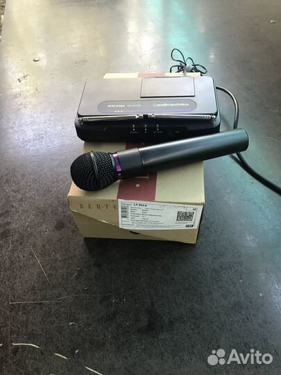 Продаю радиомикрофон Audio-Technica ATW-R200 VHF