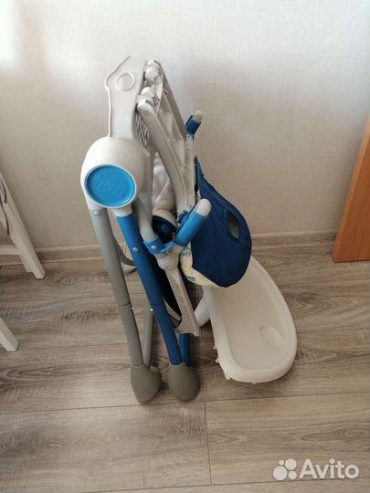 Стульчик для кормления chicco