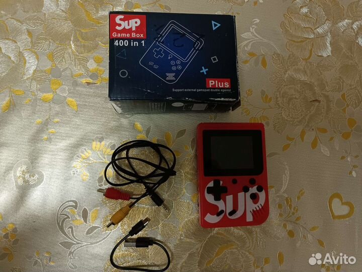 Игровая приставка 