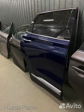 Задняя правая дверь Hyundai Santa Fe 4