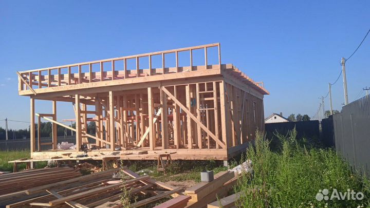 Плотник по строительству каркасных домов