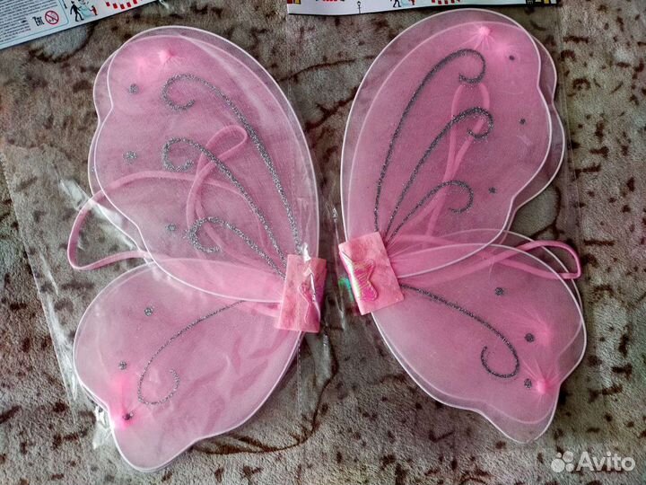 Новые крылья на девочку