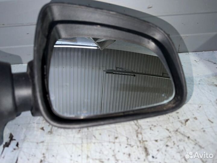 Зеркальный элемент правый Renault Logan LS0 2011