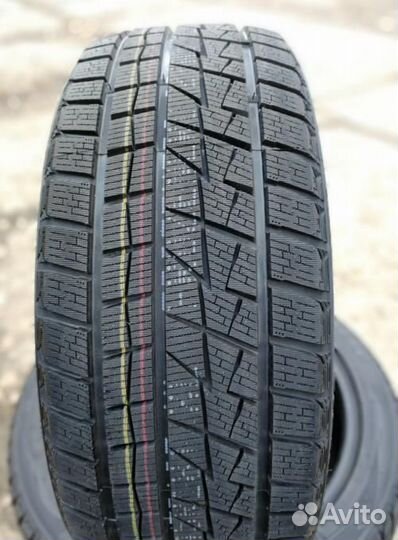 Foman Frozenero W766 235/45 R17 97T