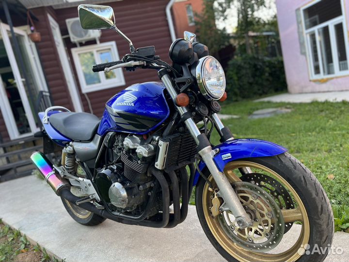 Honda cb 400 vtec3