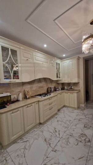 4-к. квартира, 126,8 м², 2/9 эт.