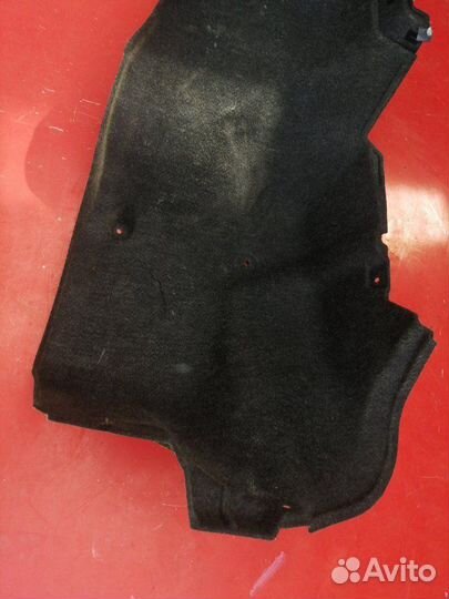 Обшивка багажника правая Nissan Teana J32 VQ35DE