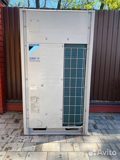 Daikin rxyq10T7Y 1B Наружний блок