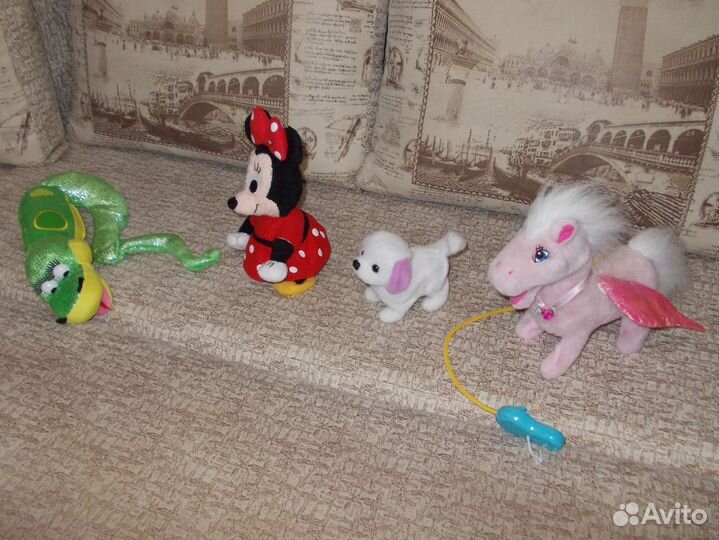 Мягкие музыкальные механические игрушки