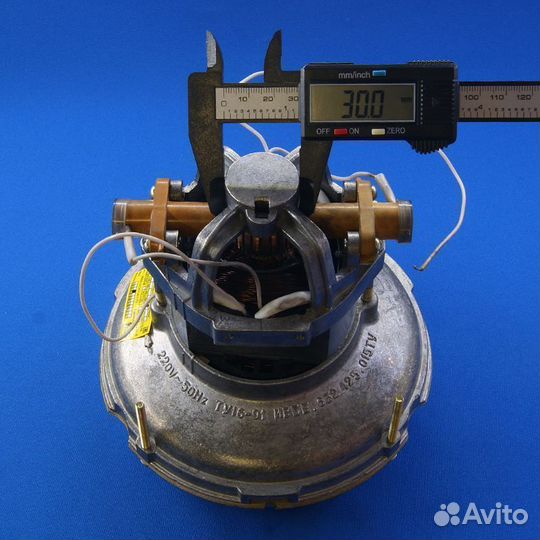 Двигатель советского пылесоса ав-1000
