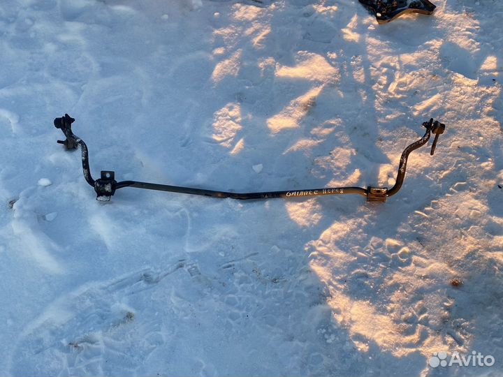 Передний стабилизатор mitsubishi galant 8