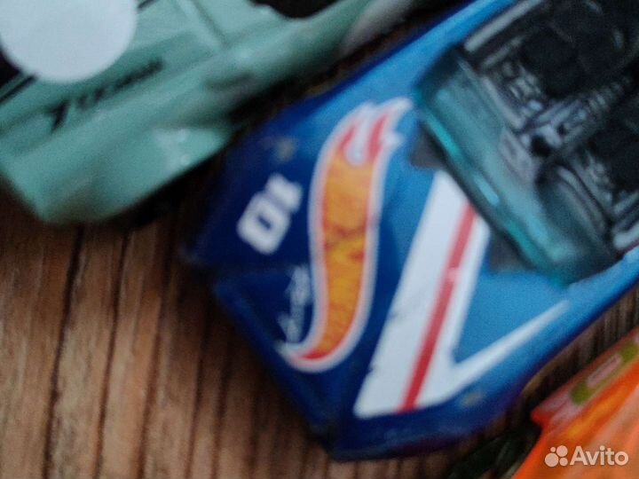 Машинки хотвилс