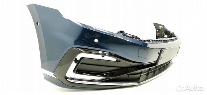 Передний бампер на Volkswagen B8 R-Line