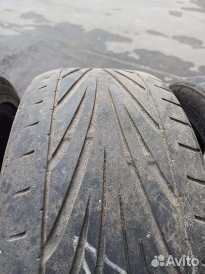 Toyo Proxes T1-R 215/45 R17 ZR