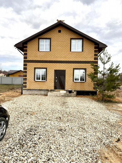 Коттедж 141,2 м² на участке 10 сот.