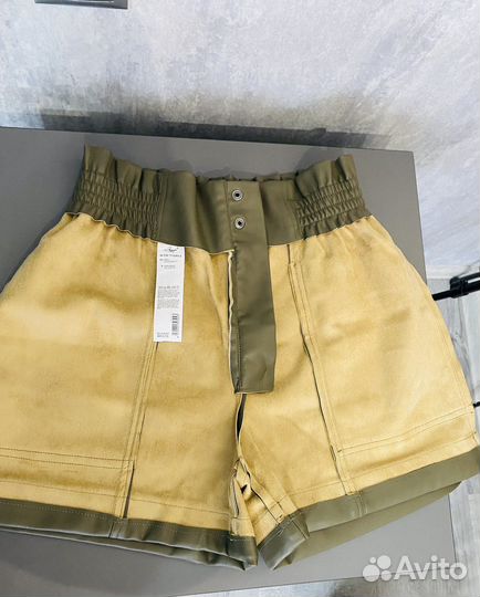 Шорты женские кожаные, новые (зима/демисезон)