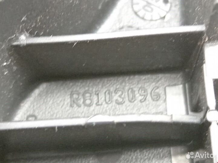 Подстаканник Renault Scenic 2 2005 8200279282