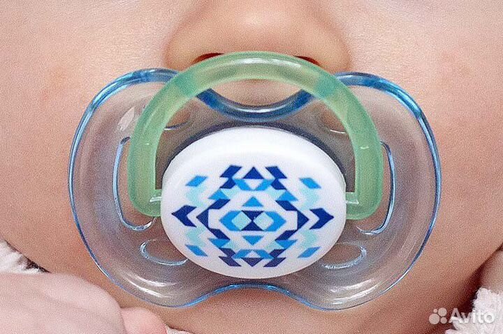 Набор пустышок avent 0-6 месяцев новые