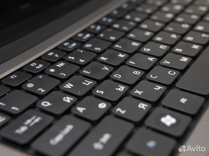 Ноутбук Acer 5560